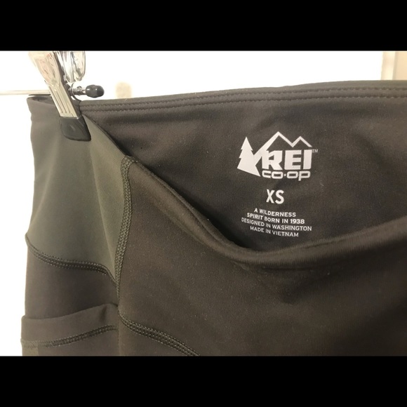 REI Screeline hiking tights — hardly worn - Picture 3 of 9